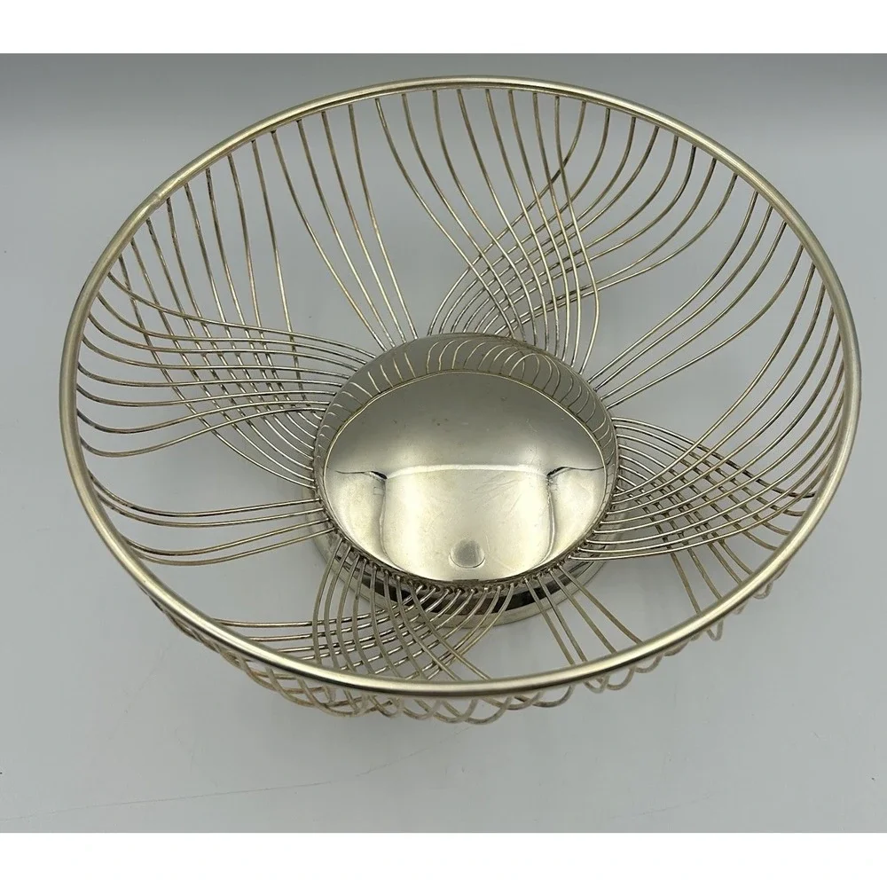 Vintage MCM Silver Plated Round Wire Bread / Fruit Basket‎